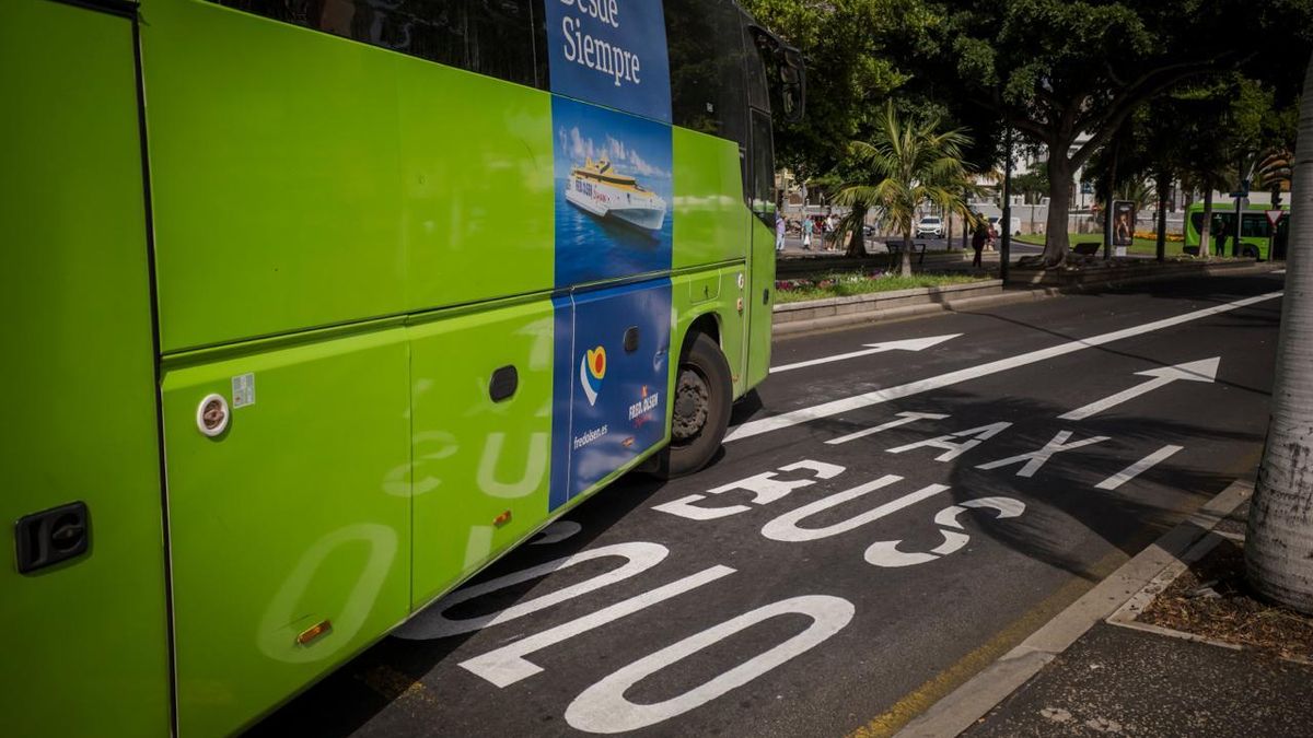 Santa Cruz de Tenerife incorpora un nuevo carril bus-taxi junto al intercambiador de guaguas