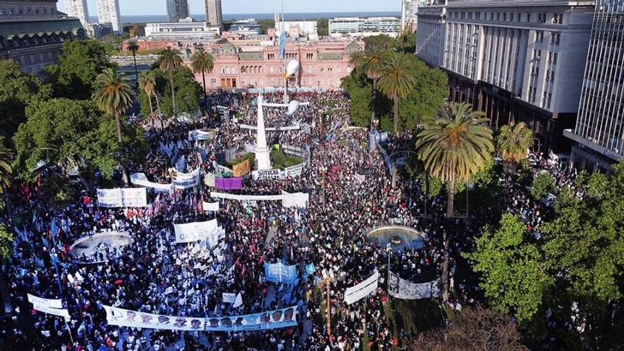 La CGT y los movimientos sociales se movilizarán el 17 de noviembre por el Día de la Militancia
