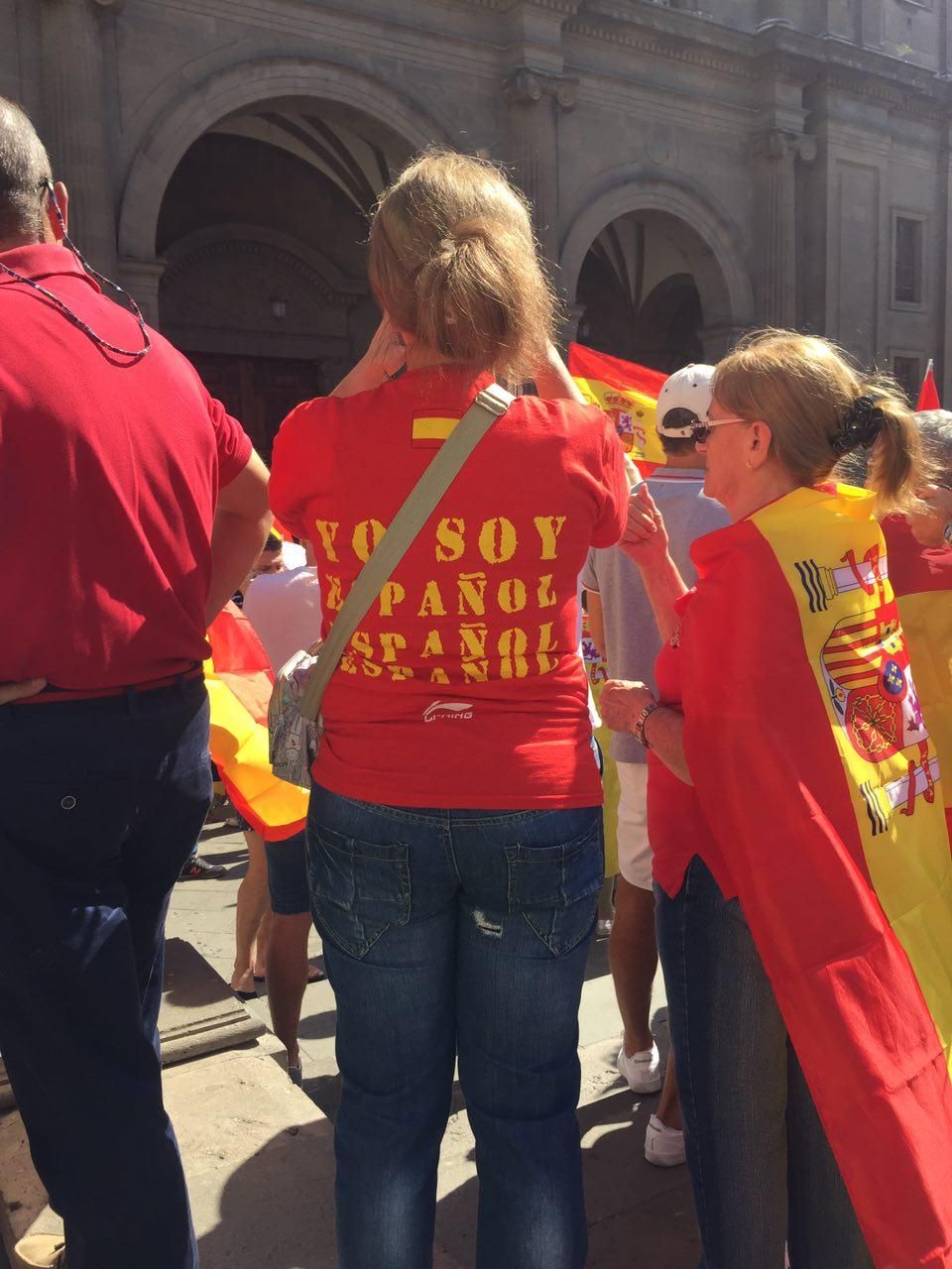 Concentración a favor de la unidad de España en Las Palmas de Gran Canaria