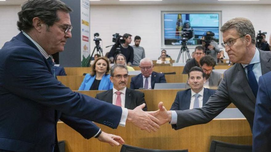 La patronal desmiente al PP y se distancia de la propuesta de semana laboral de cuatro días de Feijóo