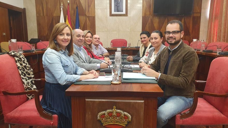 CC: “Lamentamos que Susana Machín se haya vacunado incumpliendo el protocolo del Ministerio”