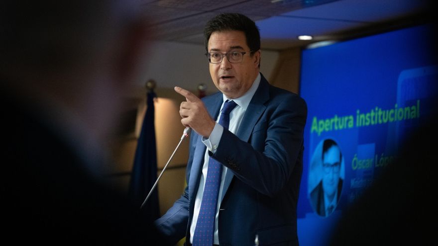 El Gobierno eleva su oferta para la subida salarial de los funcionarios al 11% en cuatro años