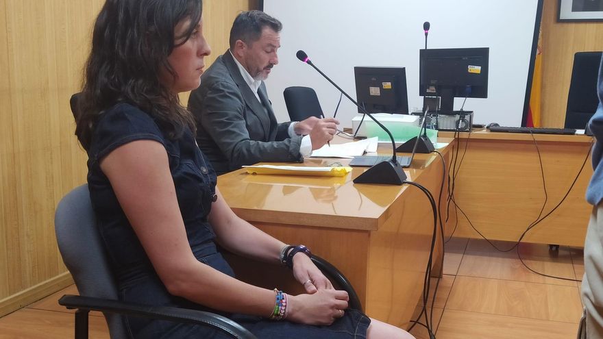 Una mujer denuncia a la Autoritat Portuària de Balears por echarla durante su baja maternal y abocarla a "la precariedad absoluta"