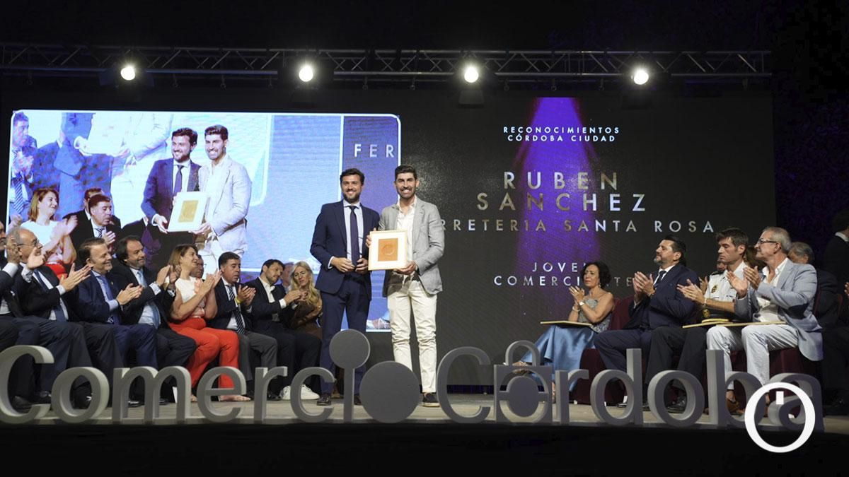 Gala de reconocimientos del Comercio de Córdoba en el Jardín Botánico