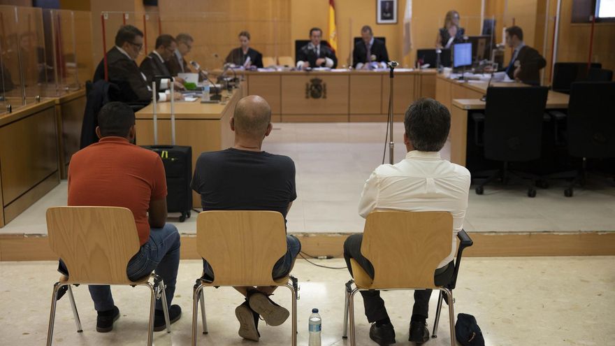 El exalcalde de Arico elude responsabilidades de las supuestas adjudicaciones irregulares del exconcejal de Obras Álvaro Arbelo