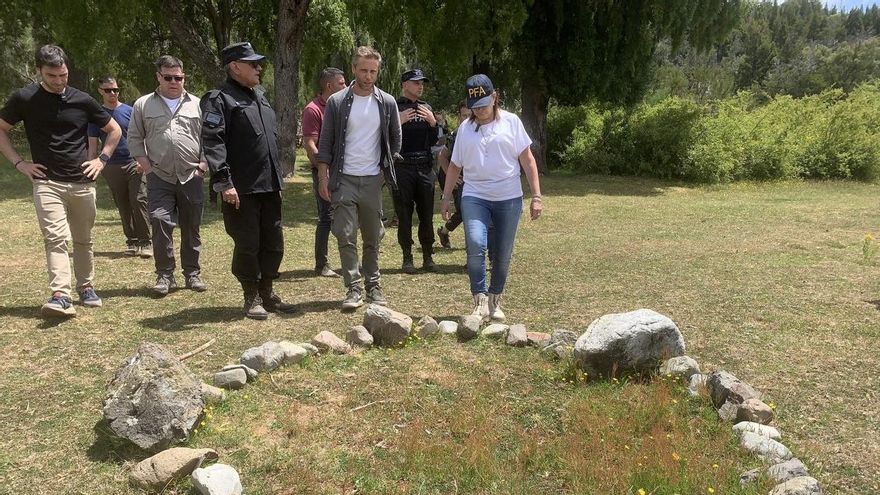 Bullrich quiso capitalizar un desalojo que no fue: mapuches abandonaron antes su comunidad para evitar la represión