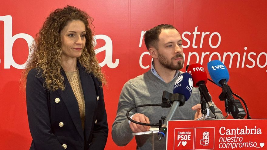 Comparecencia de los dirigentes del PSOE cántabro.