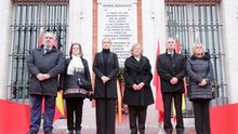 Manuela Carmena y Cristina Cifuentes en la Puerta del Sol, durante un acto homenaje a las víctimas del 11M. Imagen: Comunidad de Madrid