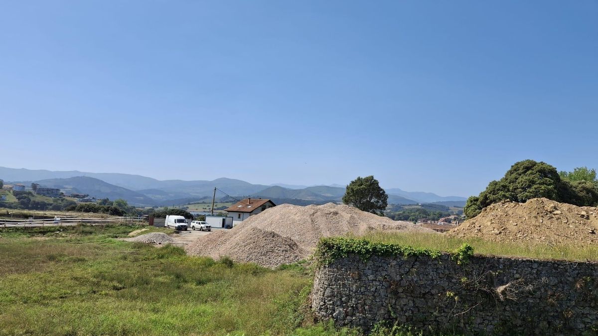 La Justicia ratifica la suspensión cautelar de la licencia de demolición de edificaciones en San Vicente de la Barquera
