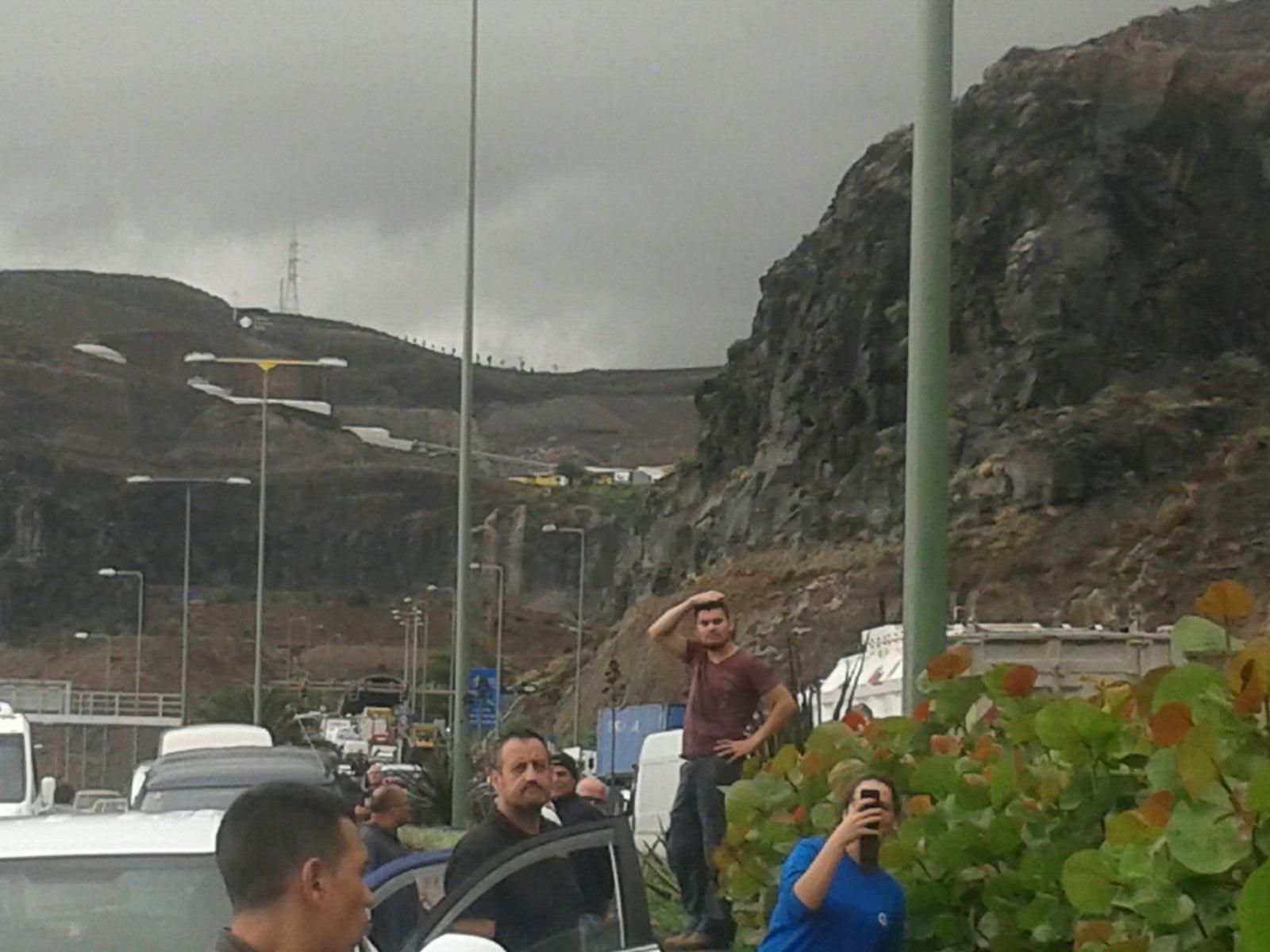 Colapso en la autopista de Gran Canaria.