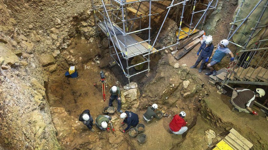Los retos para la campaña de excavación en Atapuerca: los primeros europeos, Homo antecessor y neandertales