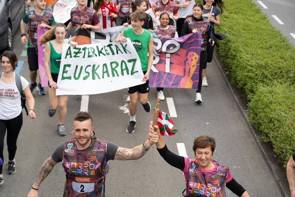 Así han sido los primeros kilómetros de la Korrika de 2024, en imágenes