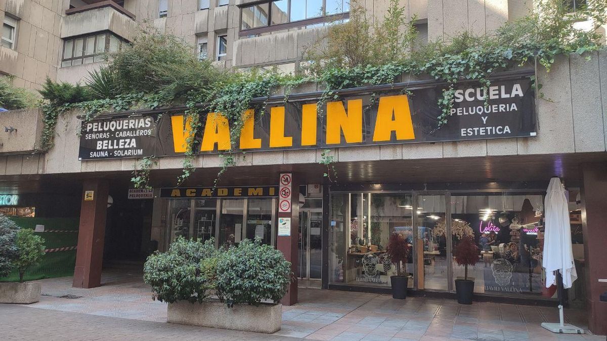 La Academia Vallina de León cierra sus puertas después de 50 años formando a peluqueros