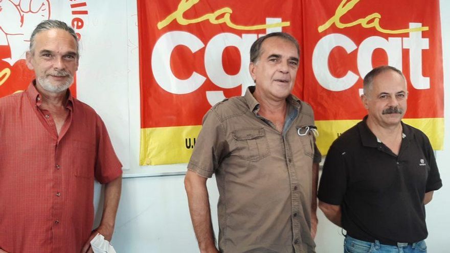 Pierre Lecocq, secretario de la CGT de SAint-Nazaire, Alain Georget, delegado CGT del astillero y André Fadda, ex secretario general de la CGT del astillero y representante del colectivo confederal Migrantes de la CGT.