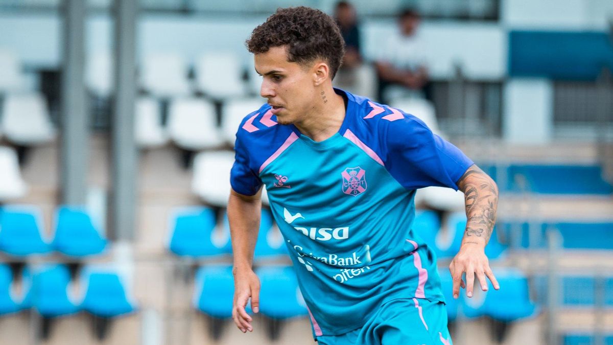 Jeremy Jorge en uno de sus primeros entrenamientos