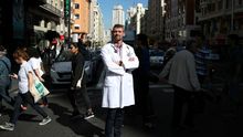 El doctor de Urgencia del hospital de Alcorcón Juan Manuel Parra / MARTA JARA