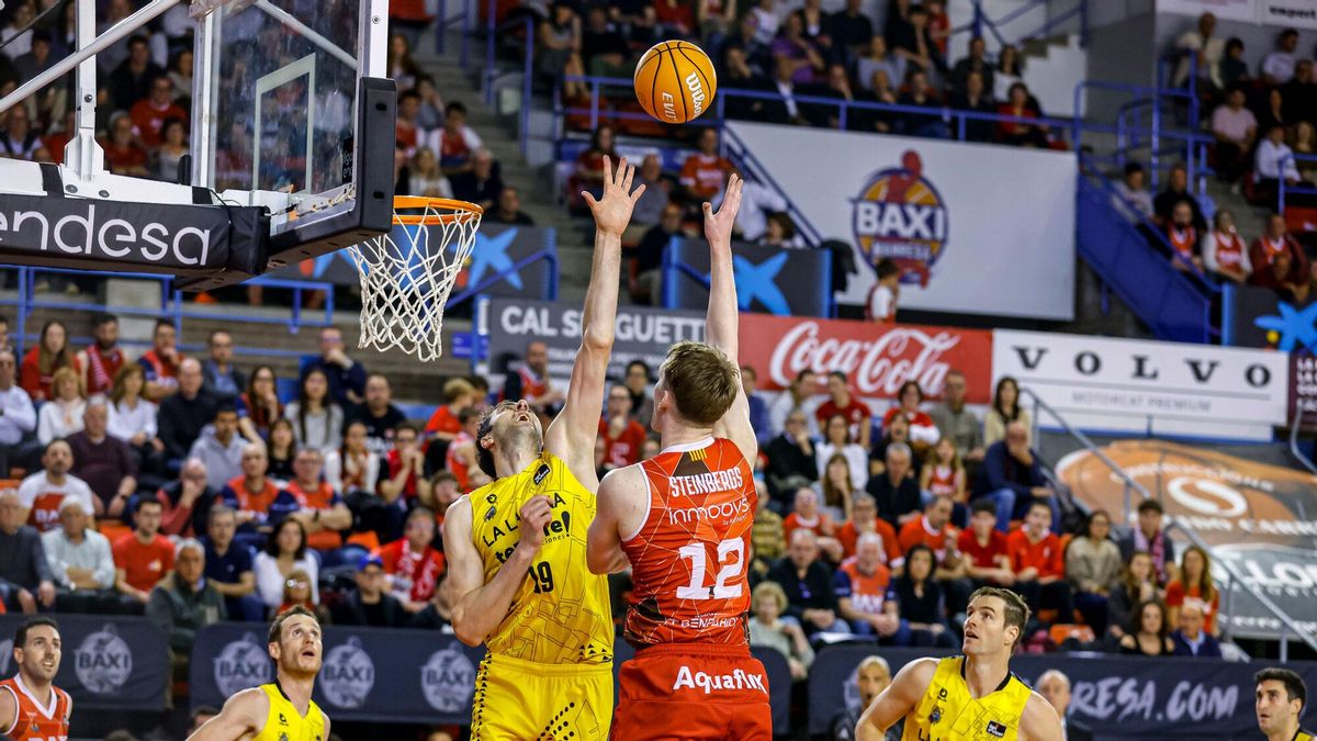 El Baxi Manresa sorprende al La Laguna Tenerife en el Nou Congost