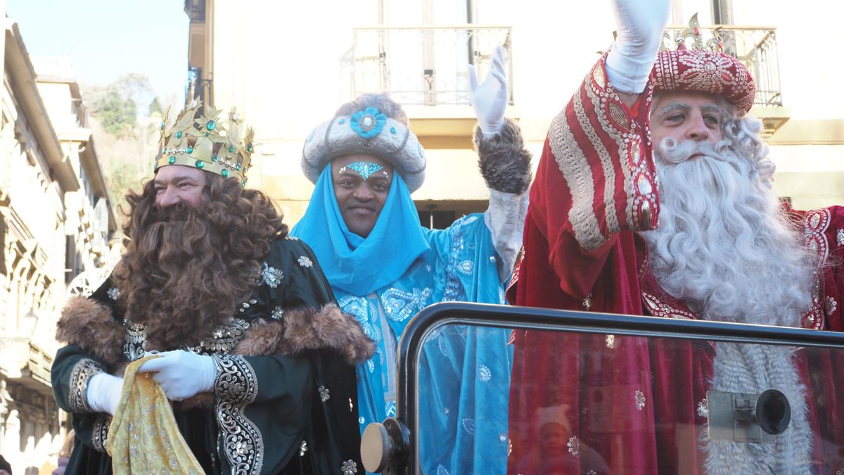 El paso de los Reyes Magos por Euskadi, en imágenes