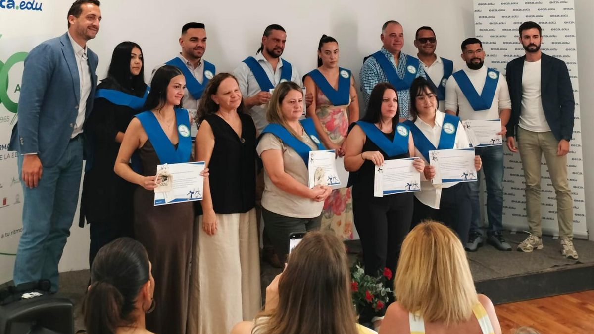 La Palma arropa al alumnado titulado de ecca.edu en su entrega de orlas y diplomas