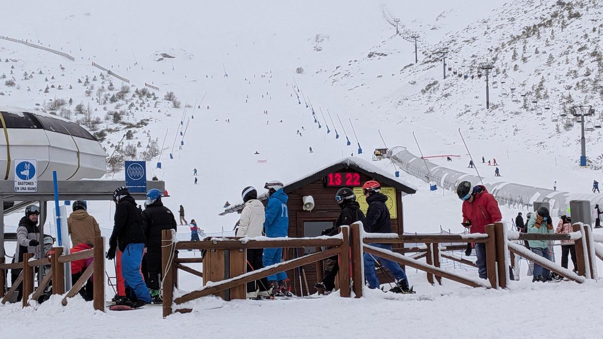 San Isidro y Leitariegos suman casi 21.000 esquiadores en la segunda semana de Navidad
