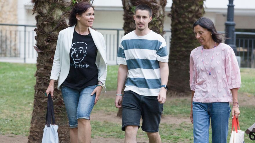 La vida después del cáncer: el testimonio de supervivientes y de familias de duelo