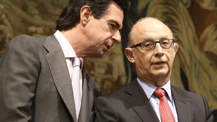 Mossos link the renewable payments to economic team with the fiscal benefit of 2.2 billion in 2012