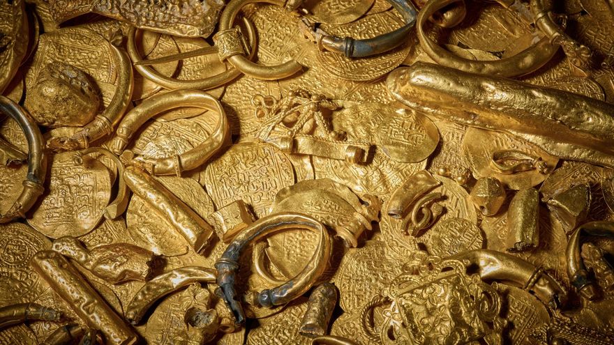 Resuelven el misterio de un naufragio con más de 400 monedas de oro hallado frente a Inglaterra