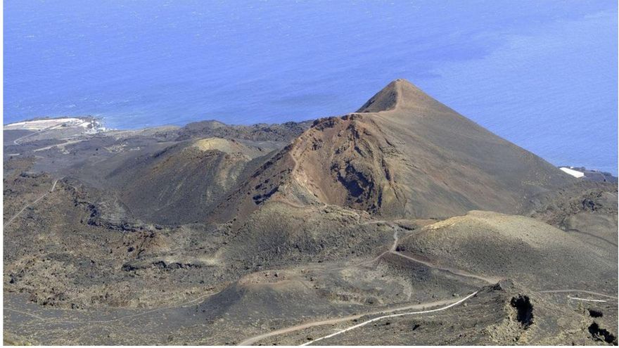 El proceso sísmico de Cumbre Vieja continúa y no se descartan terremotos que “puedan causar daños a las edificaciones”