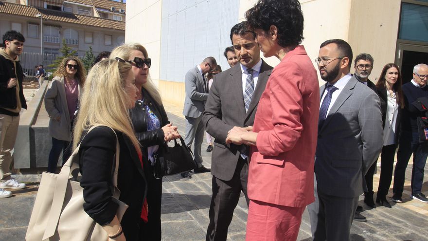 La Casa de Ucrania en España abrirá pronto para atender a los ucranianos que deseen volver