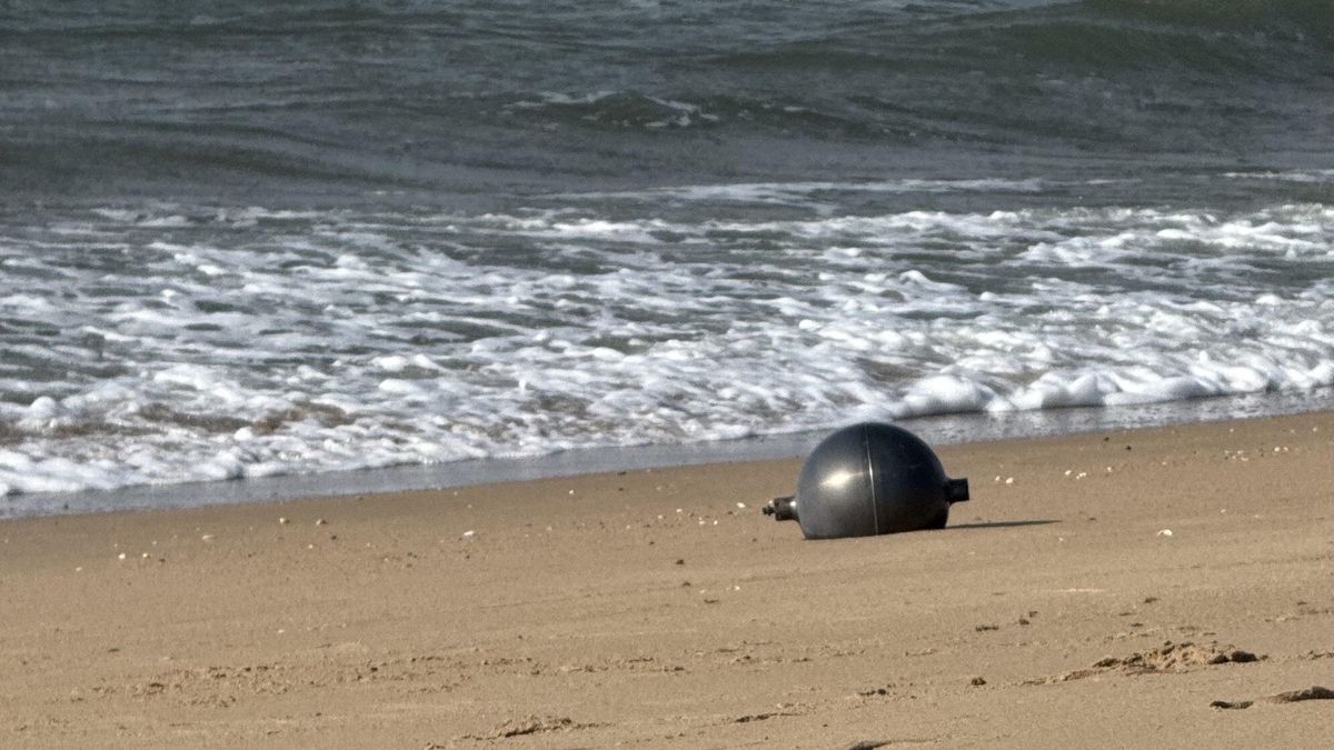 Resuelven el misterio de las extrañas bolas que aparecieron en una playa australiana