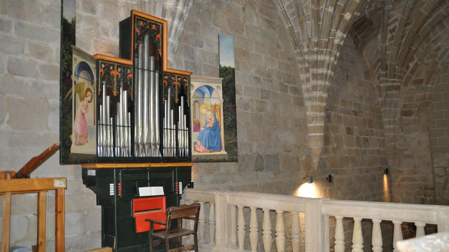 Del siglo XVI y en perfecto estado de conservación, es considerado el órgano renacentista de mayor antigüedad de la península