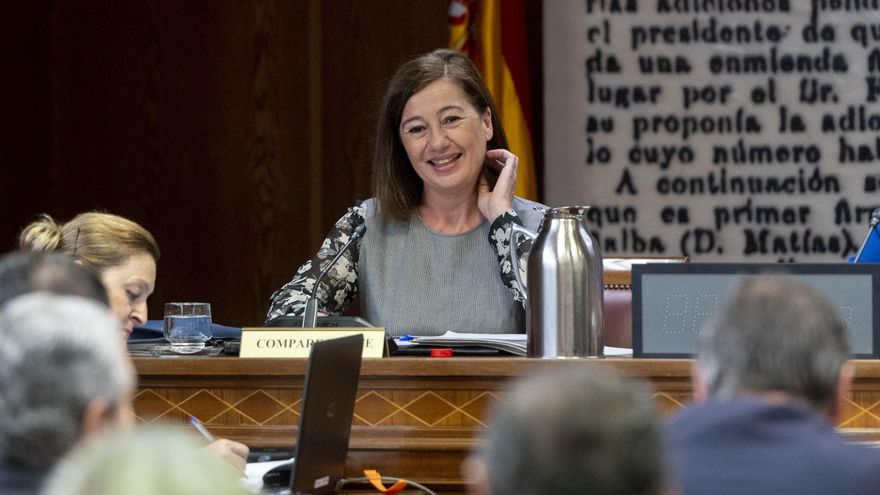 Armengol insisteix en la legitimitat de la compra de mascaretes a Balears: "Ningú del meu govern està sent investigat"