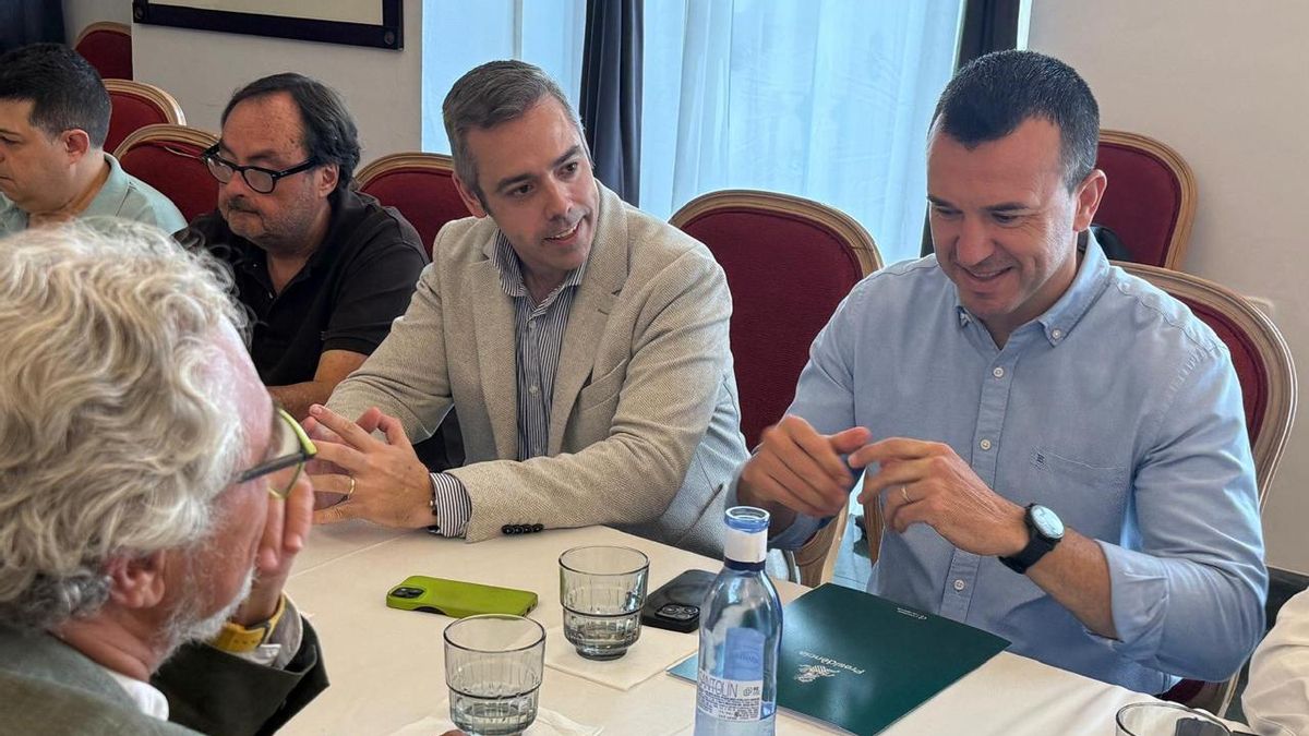 Mompó no se descarta para ser candidato del PP a la Generalitat: "No hay jugador de fútbol que no quiera ser titular"