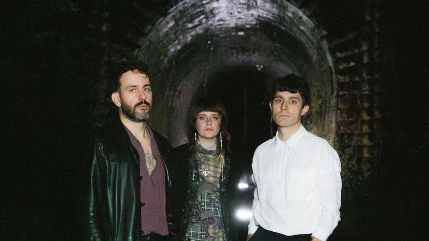 Auto Sacramental: "La música oscura está muy de moda otra vez, pero muchas veces es simplemente postureo"