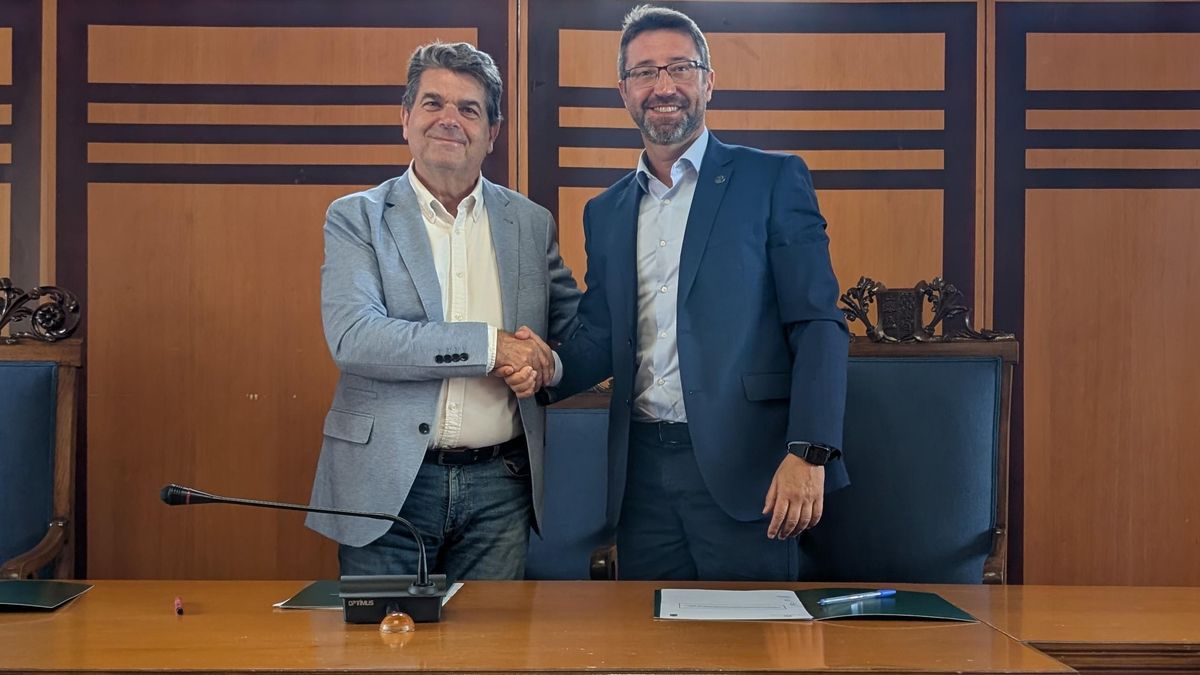 De izquierda a derecha, José Ramón Martín Ardines y Enrique Fernández.