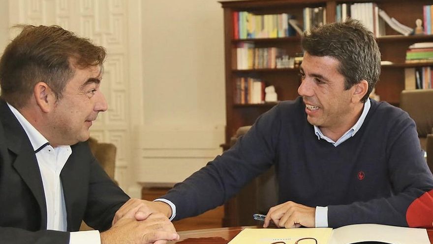 Otro alcalde del PP de Mazón adjudica 100.000 euros al 'Gasofa', a punto de sentarse en el banquillo con Zaplana