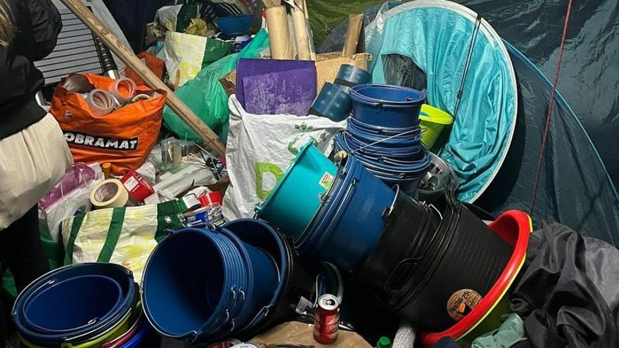 La lluvia sobre la acampada de Sol el 6 de octubre de 2026