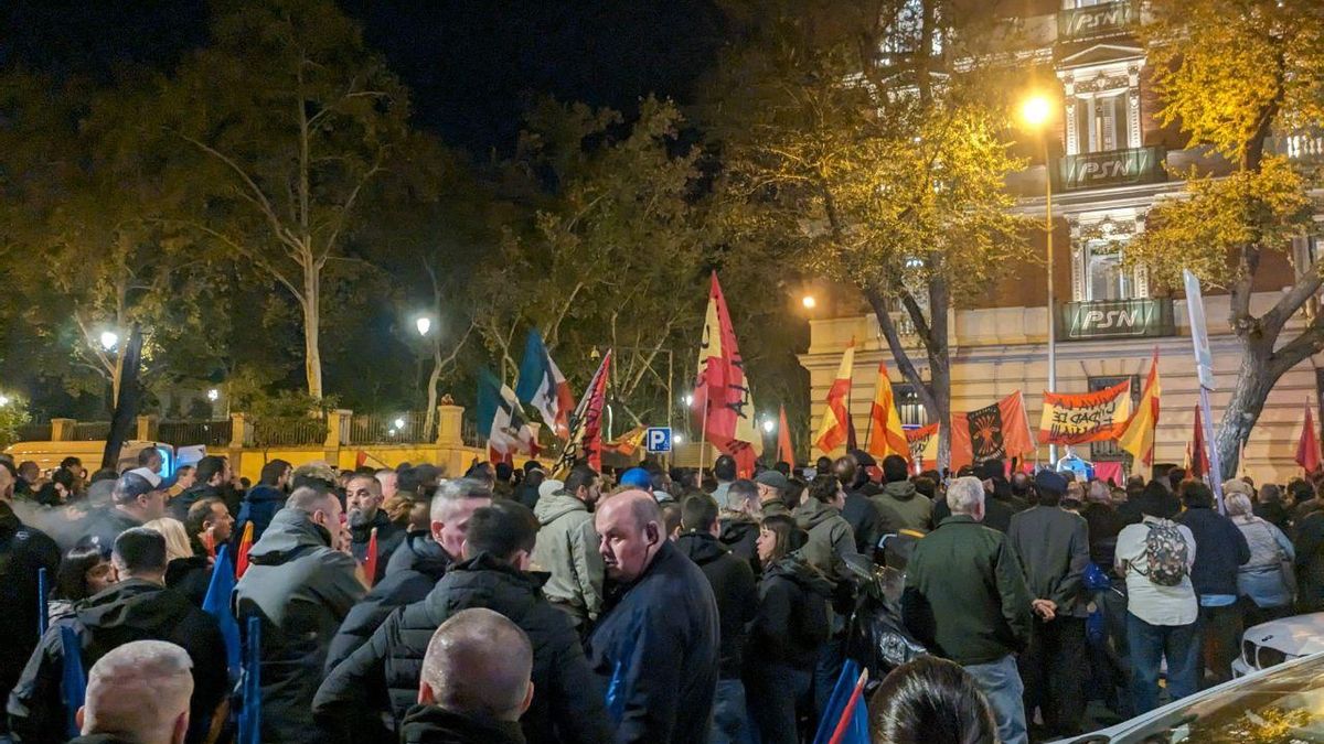 Concentración de La Falange y FE de las JONS en Madrid