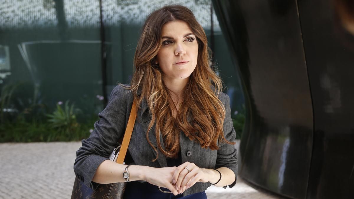 Marina Corral, abogada de la defensa, atiende a los medios tras el juicio