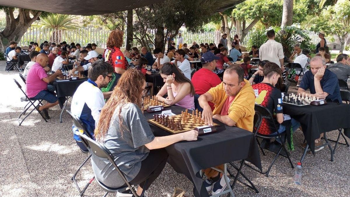 Imagen de archivo de participantes del Torneo de Ajedrez Fiestas de La Patrona  2025