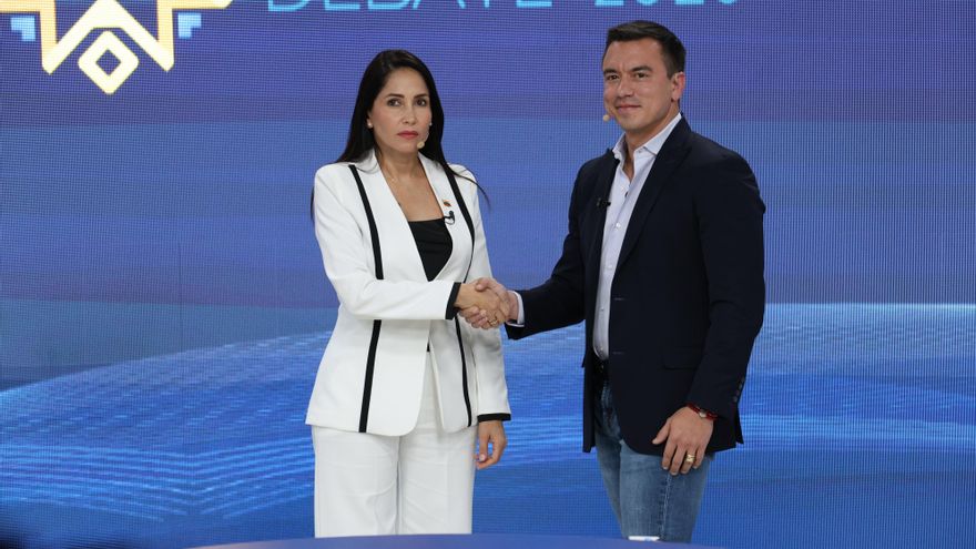 Ecuador elige presidente en una ajustada segunda vuelta con Noboa salpicado por denuncias de narcotráfico y malversación