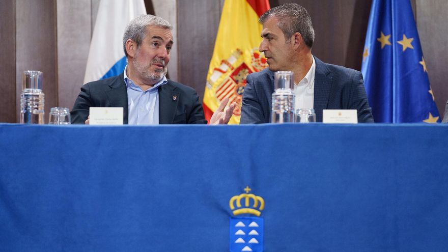 Clavijo se reafirma ahora en que “la única solución” a la crisis migratoria es la reforma legal que su socio de Gobierno, el PP, rechaza