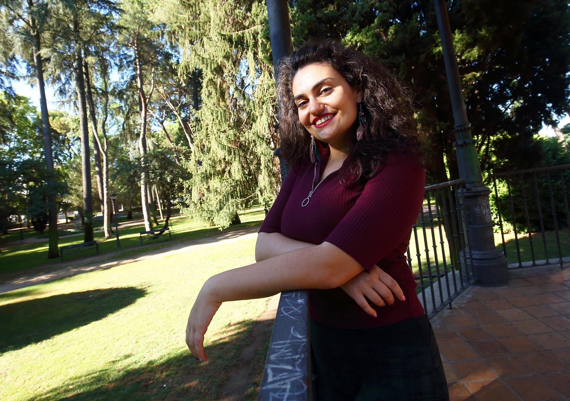 Laura Núñez, es el nombre real de esta artista berciana.