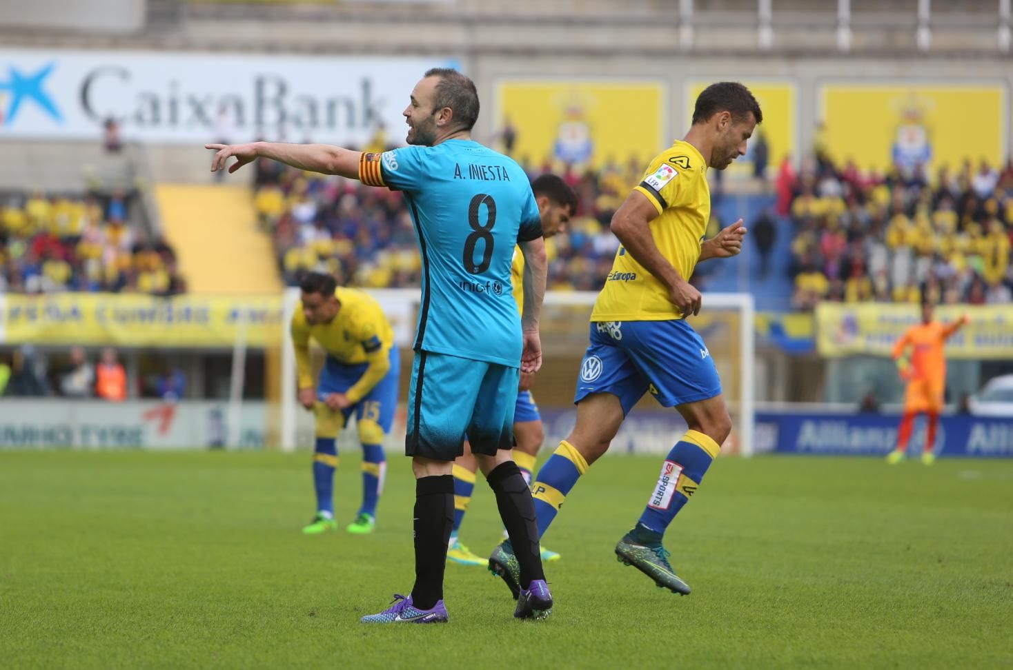 Imágenes del partido entre la UD Las Palmas y el FC Barcelona en el Estadio de Gran Canaria. (Alejandro Ramos).