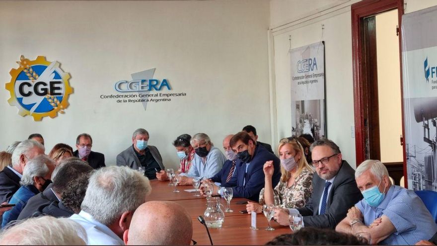 Aumentos de precios: Kulfas advierte sobre abusos de posición dominante en insumos industriales