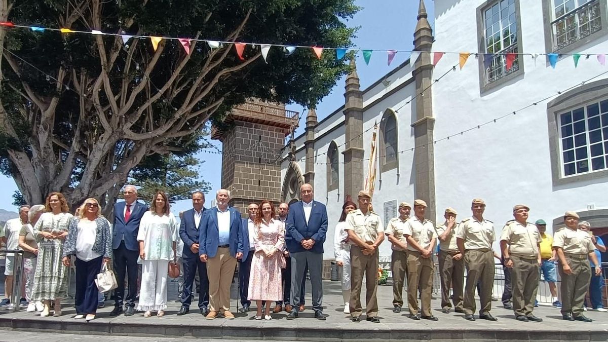 Momento del homenaje a los milicianos en Santa Brígida.