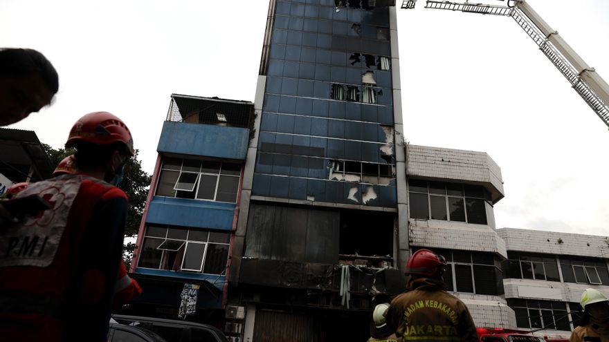 Terra Drone cae un 8 % en bolsa en medio de investigación por incendio mortal en Yakarta
