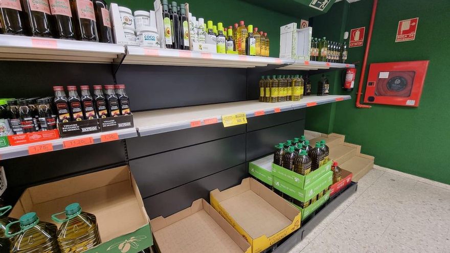 La fiebre del girasol sacude al aceite de oliva, que aumenta sus precios en un 20%