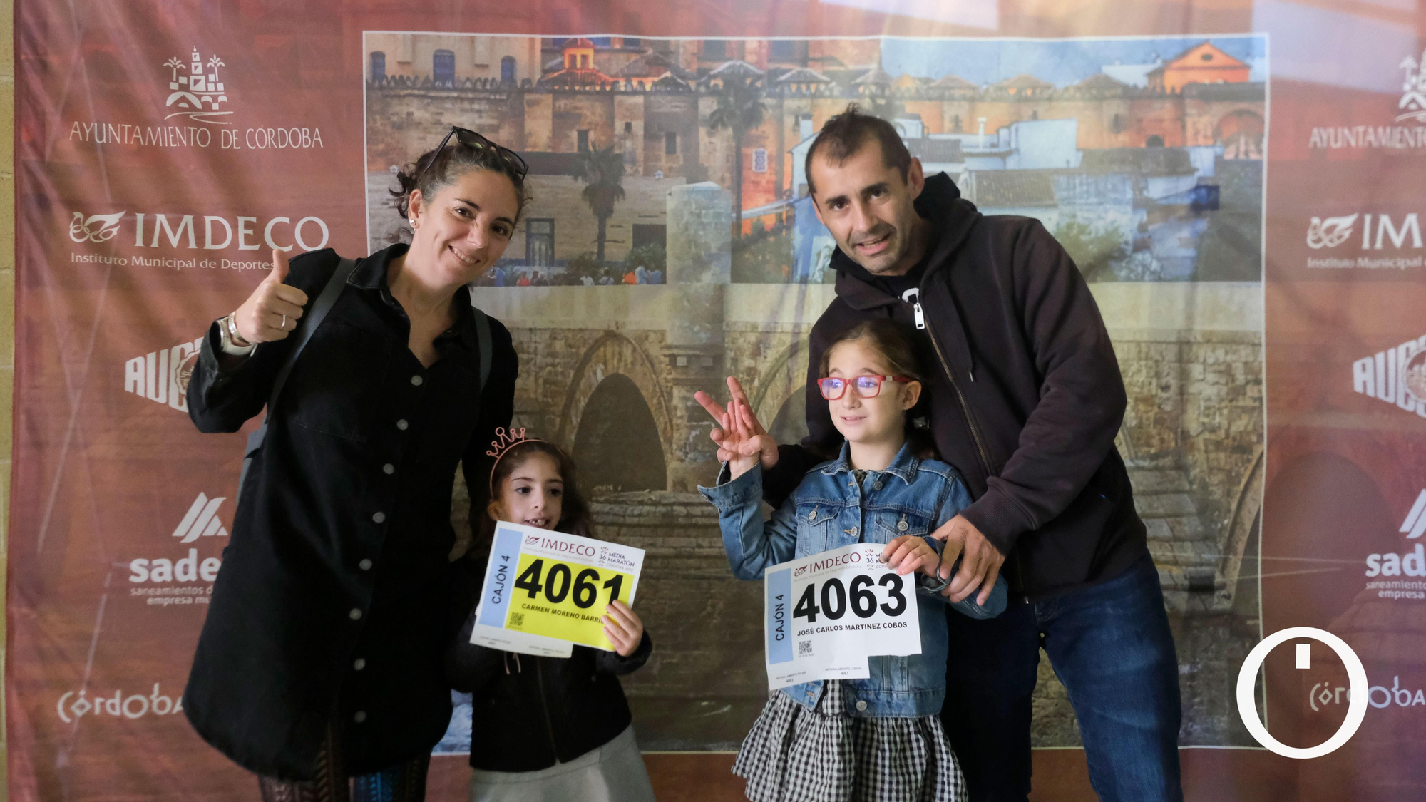 Recogida de dorsales para la Media Maratón de Córdoba