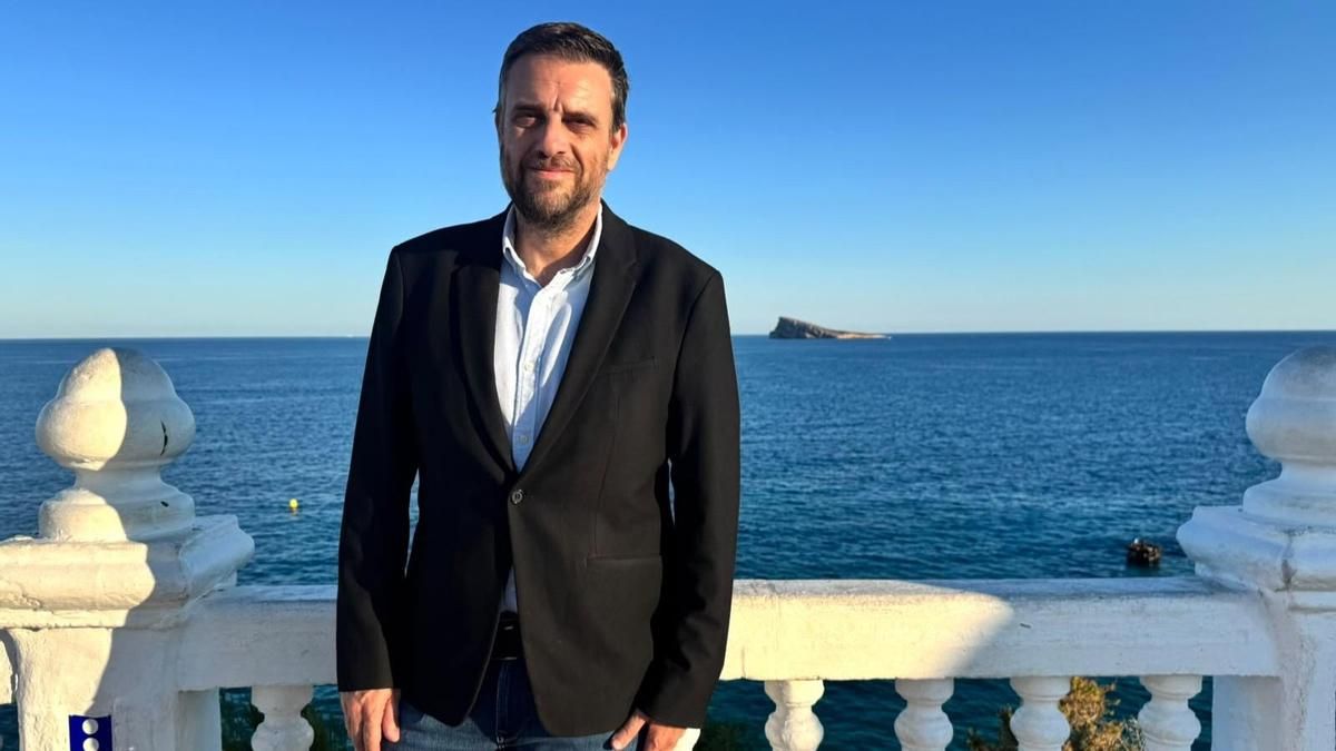 Pere Rostoll, candidato del PSPV a la alcaldía de Benidorm:  Soy partidario de la tasa turística y voy a defenderla 